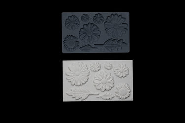 He Loves me Not 6x10 IOD Mould™ - Iron Orchid Designs